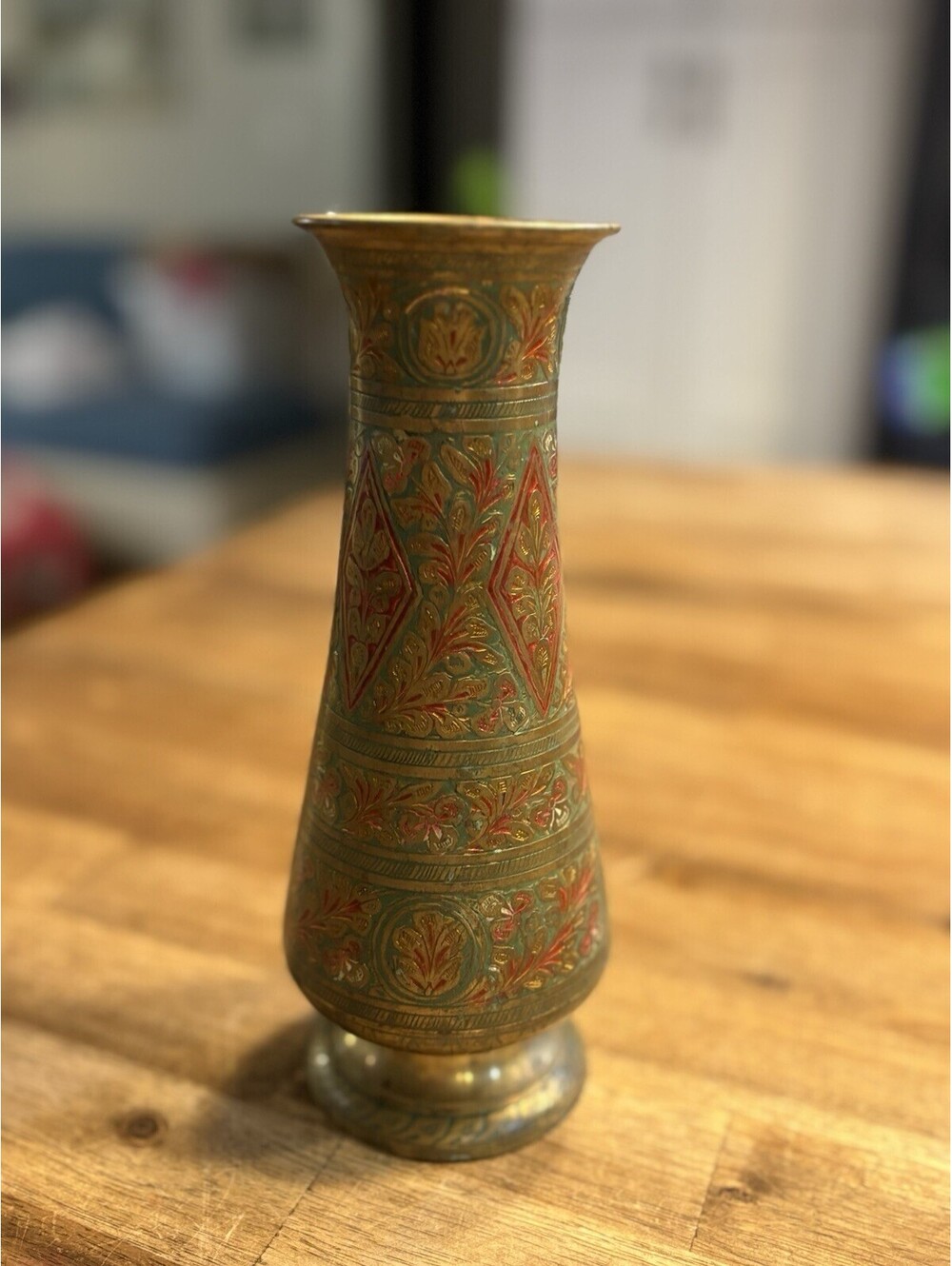 VTG Solid Brass Etched Bud Vase India Floral Motif 8” Decor MCM BOHO Granny-core